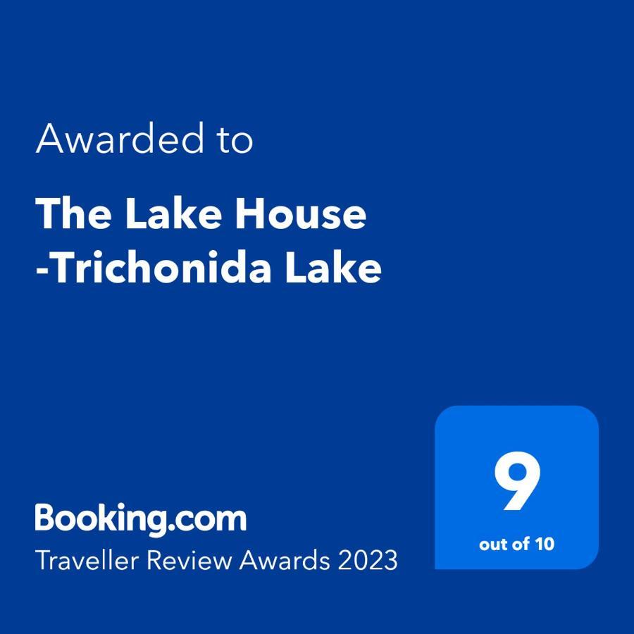 The Lake House" -Trichonida Lake Marathias  Buitenkant foto