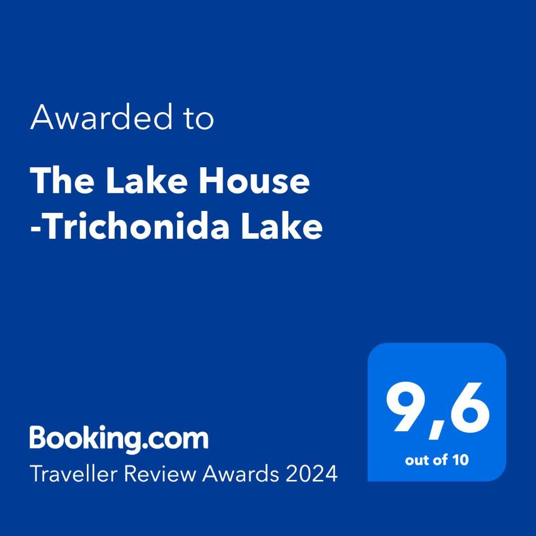 The Lake House" -Trichonida Lake Marathias  Buitenkant foto